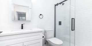 1454-1464 UNION Apartments Gallery 25