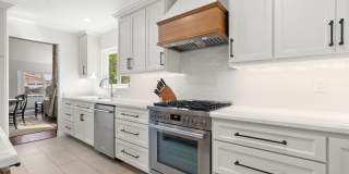 910 Tupelo Wood Court Gallery 9