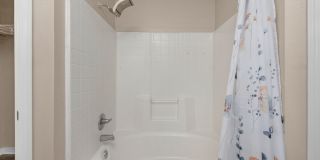 Charming 3BR Home with Fenced Yard, Garden Tub & Double Vanity Gallery 21