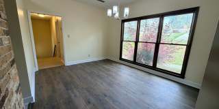 Beautiful 3 Bedroom 2.5 Bath Home in New Wood Valley Gallery 10