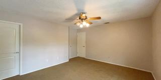 13915 Laurel Hollow Dr Gallery 22