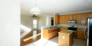 42983 SUNDANCE Square Gallery 4