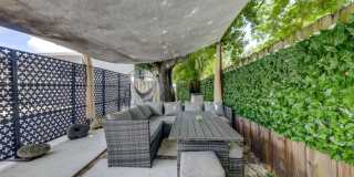 Spacious 3-Bedroom West Park Home with Private Pool Spacious 3-Bedroom West Park Home with Private Pool Gallery 28