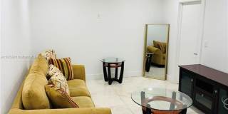 1723 Jackson St Gallery 1