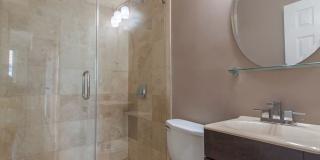 University Place Apartments Gallery 28