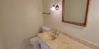 Bryan - 4 Bedroom - 2 bath - 2 story House with attached garage Gallery 14