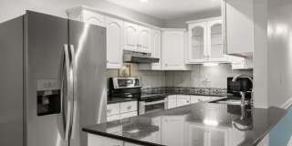 8039 Garden Drive Gallery 1