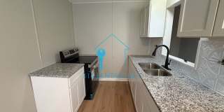 $1075 - 3 bed 1 bath - Single Family Home Gallery 1