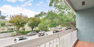 515 NE 38th St Gallery 49