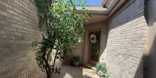 26140 HARBOUR POINTE DR S Gallery 1