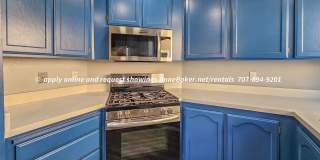 Recently Updated - Newer Appliances, Flooring, Fixtures - 3-Car Garage - Windsor Gallery 14