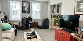 500 Main Street unit: Upper Front Gallery 2