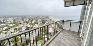 Private 16th-Floor Oceanview Residence with Belmont Pier Views Gallery 26