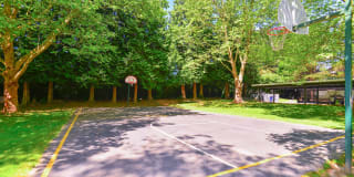 Woodlake Apartments Gallery 22