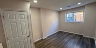 2537 East Auburn Street - 1 Gallery 13