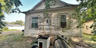 1200 E 3rd-2 Bedroom house Gallery 1