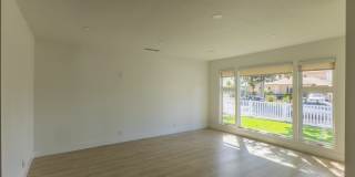 17601 Hamlin Street Gallery 9