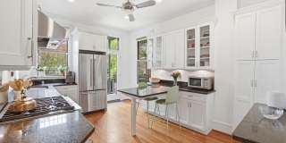 210 8TH Street SE Gallery 14
