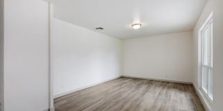 5515 W ROLLING RIDGE DR Gallery 15
