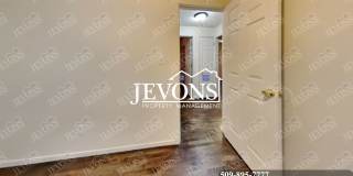 Enjoy the new appliances in this lovely single-family home located in the heart of Tacoma Gallery 10