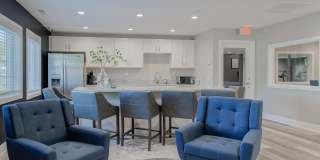 The Greenway at Carol Stream Gallery 21