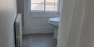 277 Ontario St, 2nd Fl, Front Gallery 5