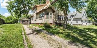 2921 Wood Street Gallery 1