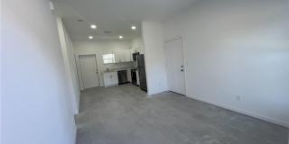 Brand new 2/1 -LARGE BACK YARD- LEHIGH ACRES Gallery 6