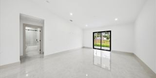 541 Chalet Avenue S Gallery 21