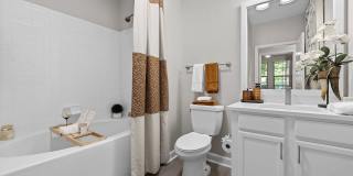 The Regency at Johns Creek Walk Gallery 18