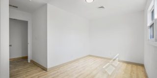 2010 East Empire St Gallery 129