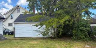 Charming 3 Bed Property at Prime Location Gallery 27