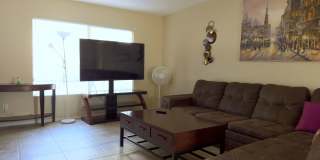 3-Bedroom Home with Loft & 2-Car Garage — Mission Palm Gallery 1