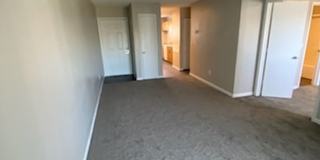 River Walk Apartments Gallery 92