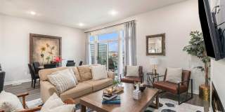 -Live Bold at The Ten – Modern 3BR / 2.5BA Townhome + Elevator Gallery 7
