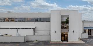 1600 HUDSON LANE Gallery 1