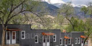 2631 W Pikes Peak Ave Gallery 1