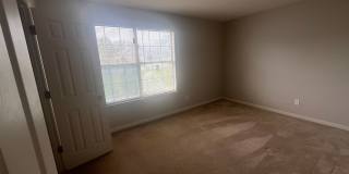 Nice Family home in Ward Gallery 12