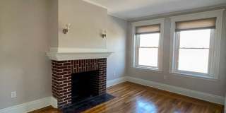 Nice 3 bed in Brookline Gallery 9