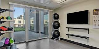 4800 Excelsior Gallery 18