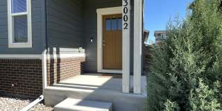 3002 Comet Street Gallery 17