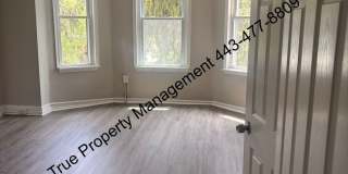 Spacious 5 Bedroom Home with Large Backyard & In-Unit Washer/Dryer Gallery 12