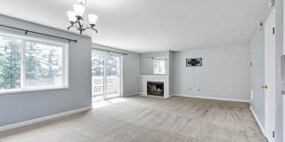 $1K off 1st month! Bright beautiful 2-bdrm/2.5-bath Lake Oswego condo. W/D, fireplace, pool, parking, serene setting Gallery 1