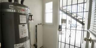 1336 Elm Street Gallery 31