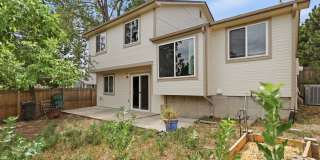 Great location in SE Aurora Gallery 28