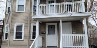 Nice 2 bed in JP Gallery 10
