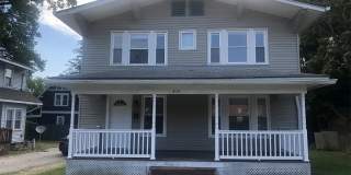 Great location in the heart of Bloomington! Gallery 1