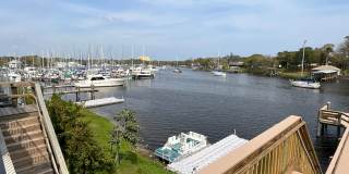 900 PADDLEBOARD CT TOWNHOUSE IN HEART OF MELBOURNE Gallery 30