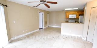 2585 Grassy Pt. Dr. Gallery 1