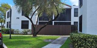 216 Lake Pointe Dr Gallery 1